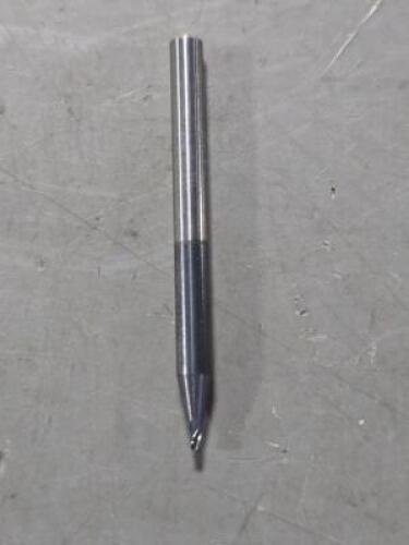 DESCRIPTION: (4) SOLID CARBIDE SQ END MILL BRAND/MODEL: ACCUPRO 62777636 SIZE: 0.0469" 0.0700" LOC RETAIL$: $69.16 QTY: 4