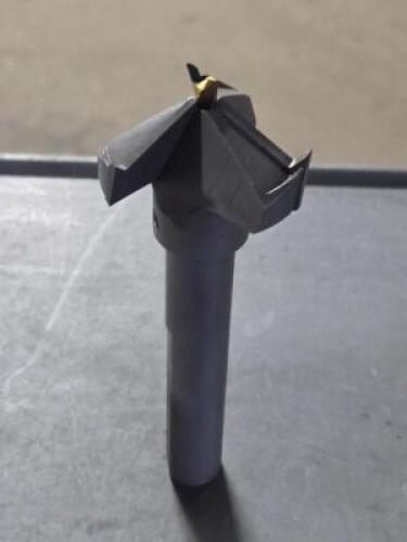 DESCRIPTION: (1) CARBIDE TIPPED BORING CUTTER BRAND/MODEL: WESTWARD 16Y629 QTY: 1