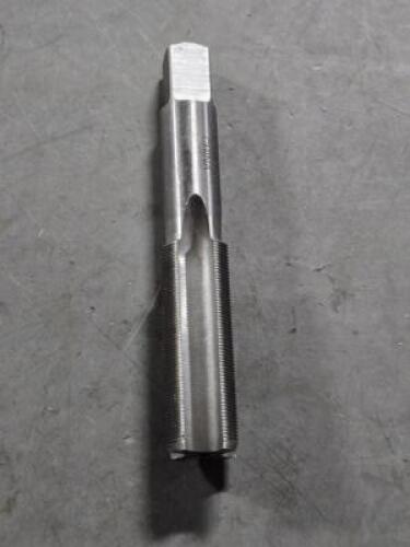 DESCRIPTION: (1) HSS STRAIGHT FLUTE TAP BRAND/MODEL: VC 04847331 SIZE: 3/4-32 UNS RETAIL$: $87.34 QTY: 1