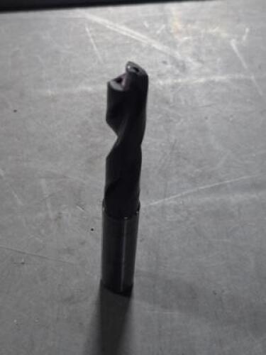 DESCRIPTION: (1) SOLID CARBIDE SML DRILL BIT BRAND/MODEL: GUHRING 93833150 SIZE: 7/16" DIA RETAIL$: $229.48 QTY: 1