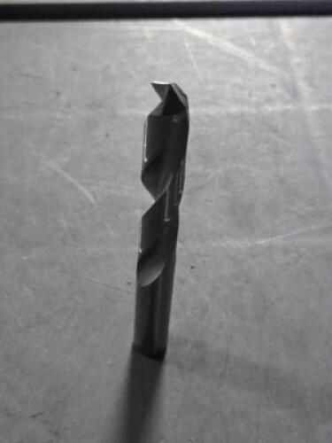 DESCRIPTION: (1) SOLID CARBIDE JOBBER DRILL BIT BRAND/MODEL: HERTEL 79892808 SIZE: 7/16" DIA RETAIL$: $101.87 QTY: 1