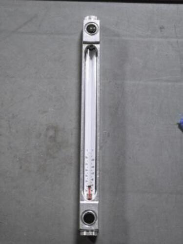 DESCRIPTION: (1) CLOSED CIRCUIT LIQUID LEVEL SIGHT GAUGE BRAND/MODEL: LDI G1615-10-A-1 RETAIL$: $103.80 QTY: 1