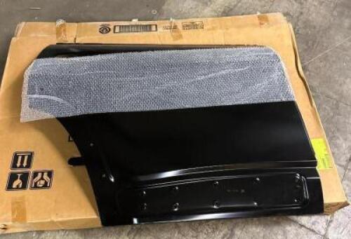 MOPAR REPLACEMENT DOOR PANEL