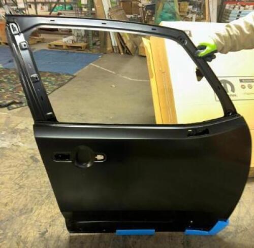 MOPAR REPLACEMENT DOOR PANEL