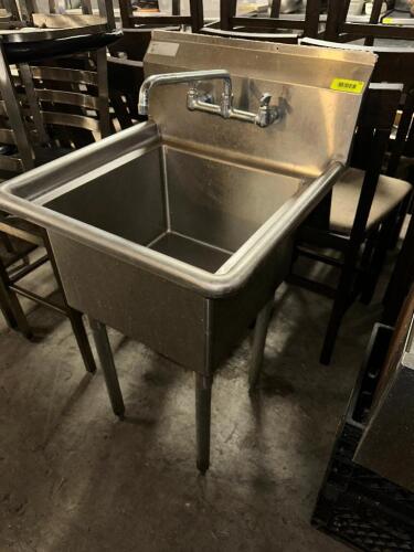 DESCRIPTION 24" X 23" SINGLE WELL STAINLESS PREP SINK SIZE 23" X 24" LOCATION BAY 6 QTY 1