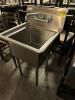 DESCRIPTION 24" X 23" SINGLE WELL STAINLESS PREP SINK SIZE 23" X 24" LOCATION BAY 6 QTY 1