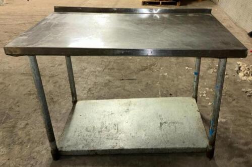 DESCRIPTION 48" X 30" STAINLESS TABLE W/ UNDER SHELF AND 1" BACK SPLASH. ADDITIONAL INFORMATION CONTENTS ARE NOT INCLUDED. SIZE 48" X 30" LOCATION BAY