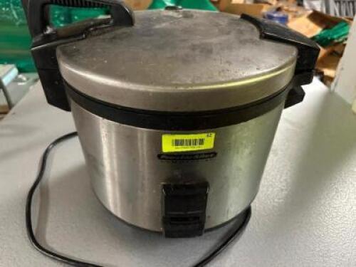 DESCRIPTION HAMILTON BEACH 50 CUP ELECTRIC RICE MAKER BRAND / MODEL: HAMILTON BEACH LOCATION BAY 6 QTY 1