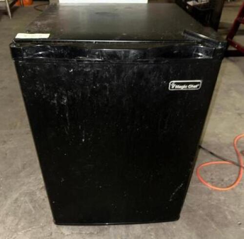 DESCRIPTION MAGIC CHEF BLACK MINI FRIDGE LOCATION BAY 6 QTY 1