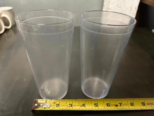 DESCRIPTION (68) CLEAR PLASTIC TUMBLERS THIS LOT IS: SOLD BY THE PIECE LOCATION BAY 6 QTY 68
