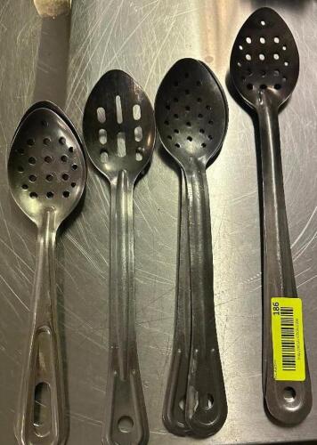 DESCRIPTION (6) ASSORTED STAINLESS SERVING SPOONS. THIS LOT IS: SOLD BY THE PIECE LOCATION BAY 6 QTY 6
