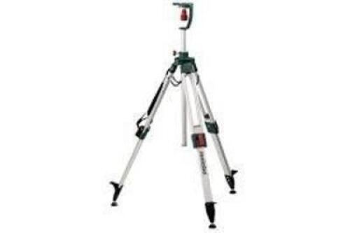 DESCRIPTION: (1) TRIPOD FOR CORDLESS SITE LIGHT BRAND/MODEL: METABO #6.23729 INFORMATION: TRIPOD ONLY RETAIL$: $199.99 EA QTY: 1