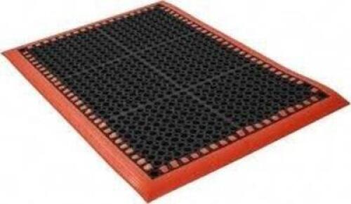 DESCRIPTION: (1) ANTI-FATIGUE MAT BRAND/MODEL: PRO-SAFE #88267679 SIZE: 40"X 28"X 7/8 RETAIL$: $125.91 EA QTY: 1