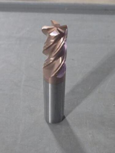DESCRIPTION: (1) SOLID CARBIDE CORNER RADIUS END MILLS BRAND/MODEL: PCT 9500104 SIZE: 0.625" DIA 1-1/4" LOC 0.030" RAD RETAIL$: $179.58 QTY: 1