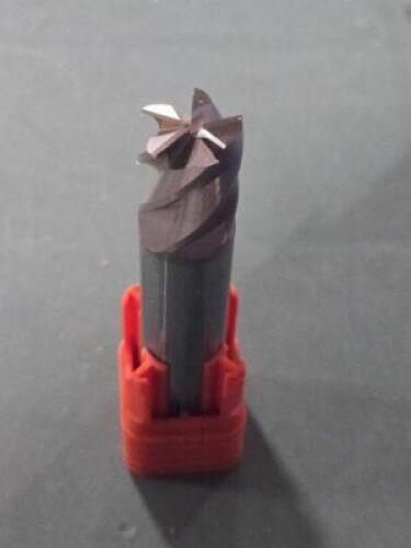 DESCRIPTION: (1) SOLID CARBIDE SQ STUB END MILL BRAND/MODEL: FULLERTON 37954 SIZE: 5/8" DIA RETAIL$: $151.99 QTY: 1