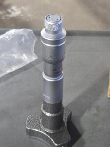 DESCRIPTION: (1) MECHANICAL HOLE MICROMETER BRAND/MODEL: SPI 10-743-3 SIZE: 2.8" TO 3.2" RANGE RETAIL$: $394.94 QTY: 1
