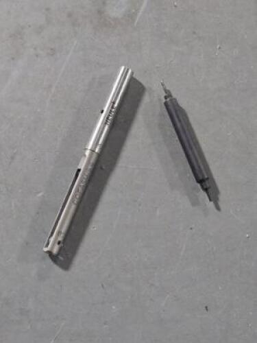 DESCRIPTION: (2) SOLID DEBURRING TOOL BRAND/MODEL: HEULE COFA5Y-5.6-Z1 SIZE: 6mm SD 60* RETAIL$: $879.62 QTY: 2