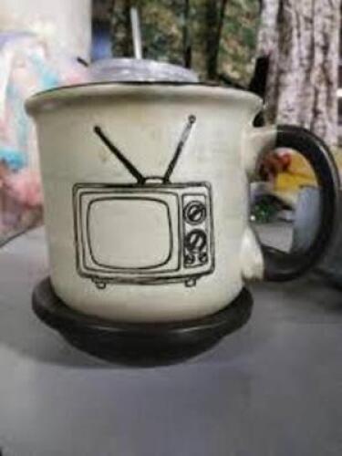 DESCRIPTION: (5) CERAMIC MUG WITH SAUCER BRAND/MODEL: B-FODGE SIZE: 16.2 OZ RETAIL$: $13.99 EA QTY: 5