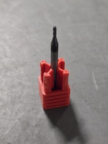 DESCRIPTION: (6) SOLID CARBIDE CORNER RADIUS END MILL BRAND/MODEL: ACCUPRO 62780275 SIZE: 3/32" DIA 0.0150" RAD 1/8" SD RETAIL$: $138.24 QTY: 6