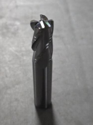 DESCRIPTION: (2) SOLID CARBIDE SQ END MILL BRAND/MODEL: GARR TOOL 13310 SIZE: 1/2" DIA .050 RAD RETAIL$: $262.35 QTY: 2