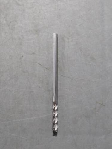 DESCRIPTION: (6) CARBIDE SQ END MILLS BRAND/MODEL: FULLERTON 30238 SIZE: 3/16 DIA RETAIL$: $105.80 QTY: 6