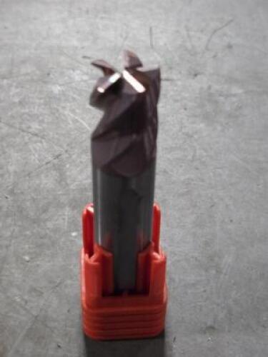 DESCRIPTION: (1) SOLID CARBIDE SQ END MILL BRAND/MODEL: FULLERTON 37655 SIZE: 5/8" DIA RETAIL$: $167.99 QTY: 1