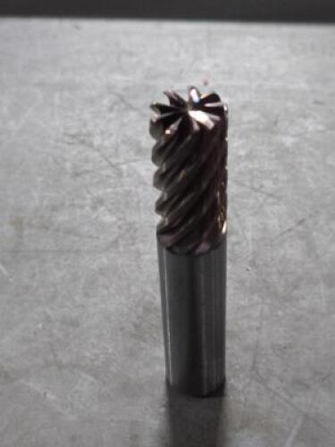DESCRIPTION: (1) CARBIDE CORER RADIUS END MILL BRAND/MODEL: MA FORD 38012 SIZE: 5/8" 1-1/4" LOC 0.060" RAD RETAIL$: $194.99 QTY: 1