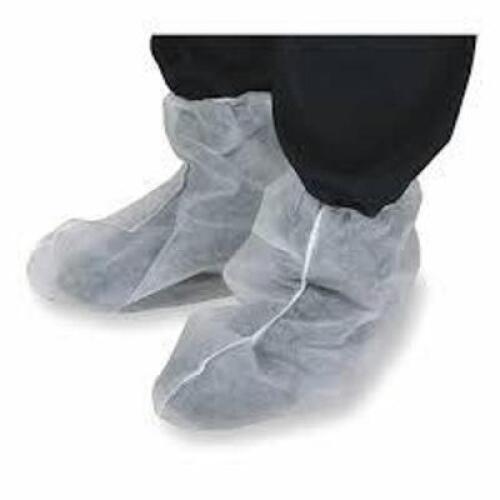DESCRIPTION: (1) PACK OF (200) BOOT COVERS BRAND/MODEL: CONDOR #2KTU5C INFORMATION: WHITE SIZE: UNIVERSAL RETAIL$: $25.08 EA QTY: 1