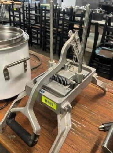 DESCRIPTION MANUAL TOMATO SLICER LOCATION BAY 6 QTY 1