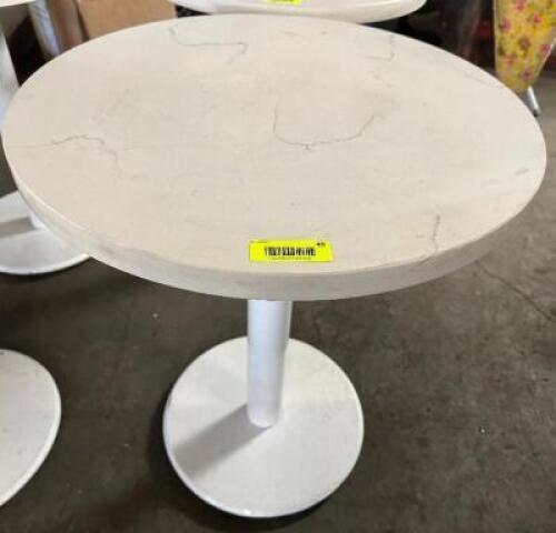 DESCRIPTION 24" OFF WHITE W/ GREY ACCENT ROUND CULTURED STONE TABLE W/ BASE SIZE 24" LOCATION BAY 6 QTY 1