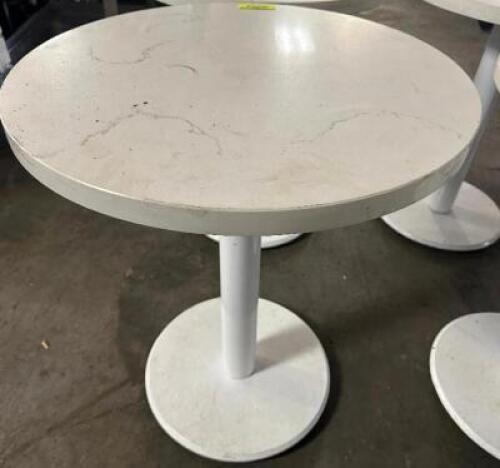 DESCRIPTION 24" OFF WHITE W/ GREY ACCENT ROUND CULTURED STONE TABLE W/ BASE SIZE 24" LOCATION BAY 6 QTY 1