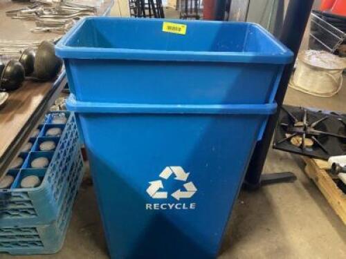 DESCRIPTION (2) 20 GALLON BAR SIDE PLASTIC RECYCLE CANS. THIS LOT IS: SOLD BY THE PIECE LOCATION BAY 6 QTY 2