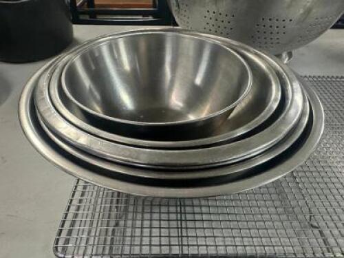 DESCRIPTION (5) ASSORTED STAINLESS MIXING BOWLS. THIS LOT IS: SOLD BY THE PIECE LOCATION BAY 6 QTY 5