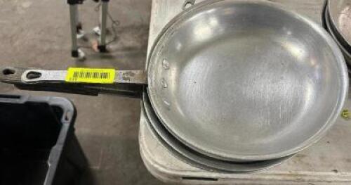 DESCRIPTION (4) 10" SKILLETS THIS LOT IS: SOLD BY THE PIECE LOCATION BAY 6 QTY 4