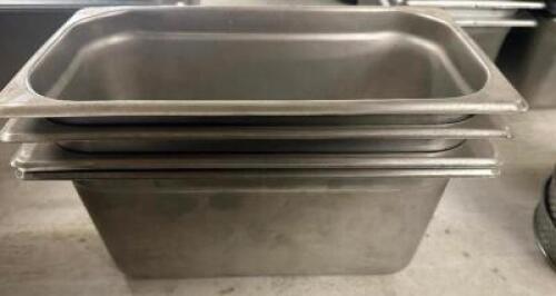 DESCRIPTION (4) 1/3 SIZE STAINLESS INSERTS ADDITIONAL INFORMATION 6" DEEP THIS LOT IS: SOLD BY THE PIECE LOCATION BAY 6 QTY 4