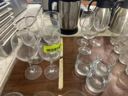 DESCRIPTION (1) LOT OF ASSORTED WINE GLASSES. THIS LOT IS: ONE MONEY LOCATION BAY 6 QTY 1