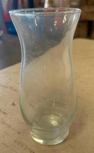 DESCRIPTION (12) HURRICANE STYLE GLASSES/ ADDITIONAL INFORMATION W/ GLASS RACK LOCATION BAY 6 QTY 12