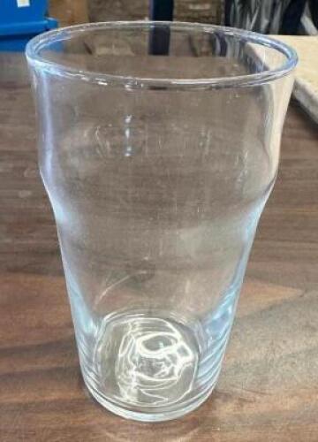 DESCRIPTION (25) 16 OZ BAR GLASSES ADDITIONAL INFORMATION W/ GLASS RACK THIS LOT IS: SOLD BY THE PIECE LOCATION BAY 6 QTY 25