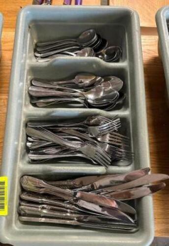 DESCRIPTION TRAY AND CONTENTS - ASSORTED SILVERWARE LOCATION BAY 6 QTY 1