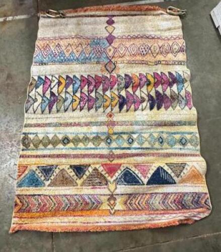 5'X7'5" AREA RUG