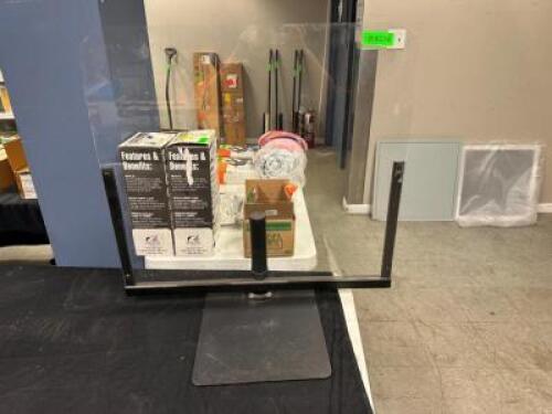 PLEXIGLASS SNEEZE GUARD