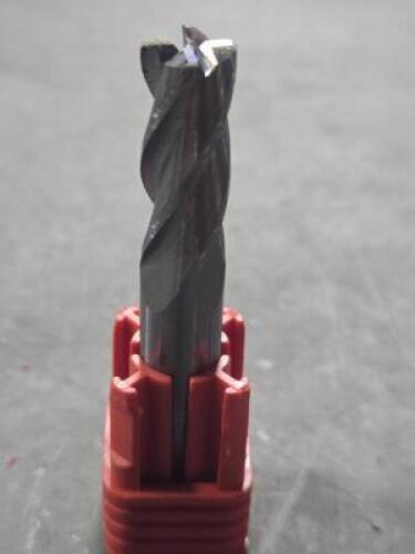 DESCRIPTION: (2) SOLID CARBIDE SQ END MILL BRAND/MODEL: FULLERTON 32017CR SIZE: 3/8" DIA 1" LOC .025 CR RETAIL$: $51.20 QTY: 2