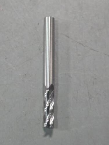 DESCRIPTION: (5) CARBIDE SQ ENDM ILL BRAND/MODEL: GARR 13140 SIZE: 15/64" DIA 1/4" SD RETAIL$: $101.04 QTY: 5