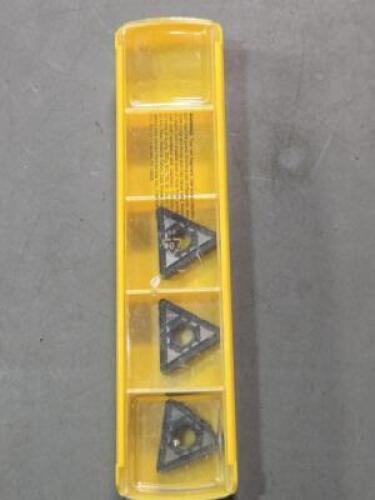 DESCRIPTION: (3) CARBIDE TURNING INSERTS BRAND/MODEL: KENNAMETAL TNMG544RN RETAIL$: $131.61 QTY: 3