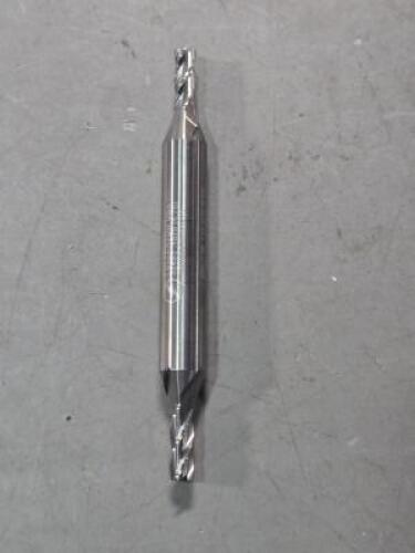 DESCRIPTION: (2) CARBIDE DE SQ END MILLS BRAND/MODEL: FULLERTON 32493 SIZE: 3/16" RETAIL$: $124.78 QTY: 2