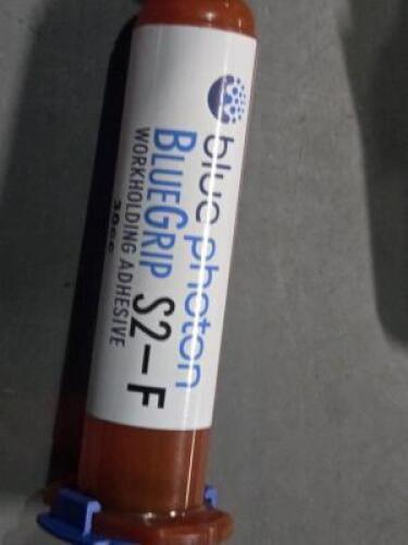 DESCRIPTION: (4) TUBES WORKHOLDING ADHESIVE BRAND/MODEL: BLUE PHOTON S2-F SIZE: 30cc RETAIL$: $365.00 QTY: 4