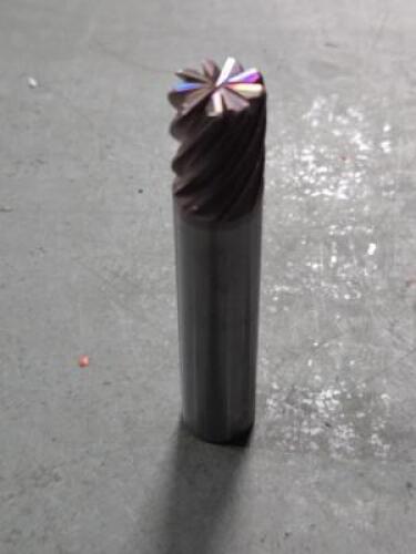 DESCRIPTION: (1) CARBIDE CORNER RADIUS END MILLS BRAND/MODEL: FULLERTON 36215 SIZE: 5/8" DIA RETAIL$: $313.98 QTY: 1