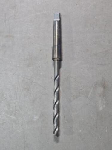 DESCRIPTION: (1) TAPER SHANK DRILL BIT BRAND/MODEL: CLEVELAND C12091 SIZE: LETTER E, 4MT RETAIL$: $42.70 QTY: 1