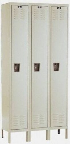 DESCRIPTION: (1) LOCKERBRAND/MODEL: HALLOWELLINFORMATION: DARK GRAYSIZE: 12" X 36" X 66"RETAIL: $828.80QTY: 1
