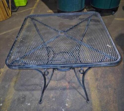 SQUARE METAL PATIO TABLE